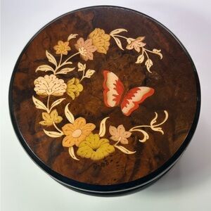 Reuge Music Box The Four Seasons Summer Butterfly Floral Inlaid Wood